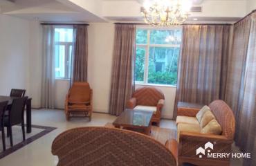 32K to rent a single villa in Pudong Longdong Avenue